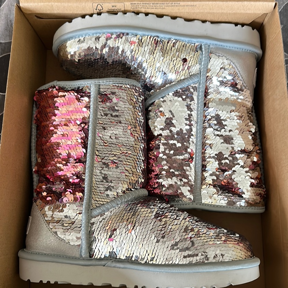 Ugg boots. Classic shirt sequin Silver- reversible to multiple shades of pink.